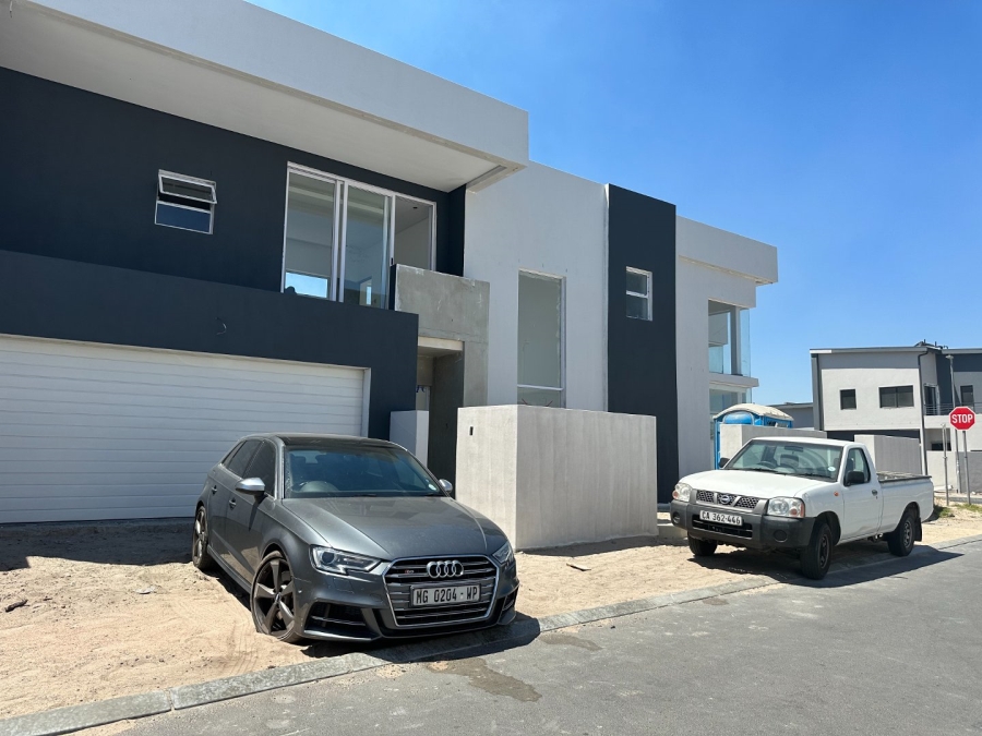 4 Bedroom Property for Sale in Sandown Western Cape